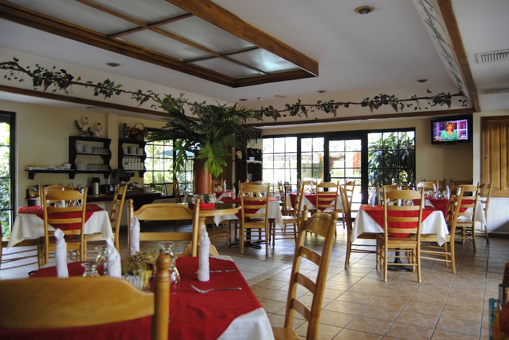 Aparthotel La Cordillera 55/68