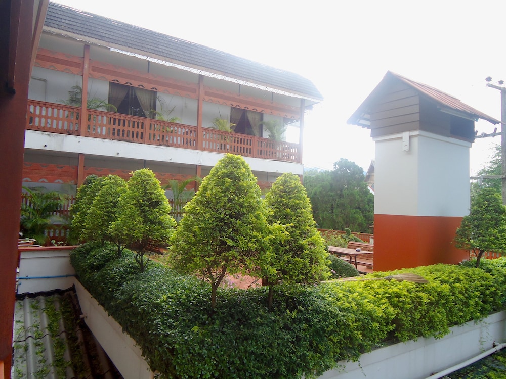 Baiyoke Chalet 3/64