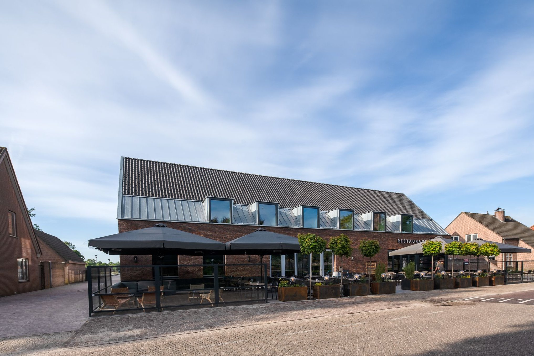 Hotel 46 2/8