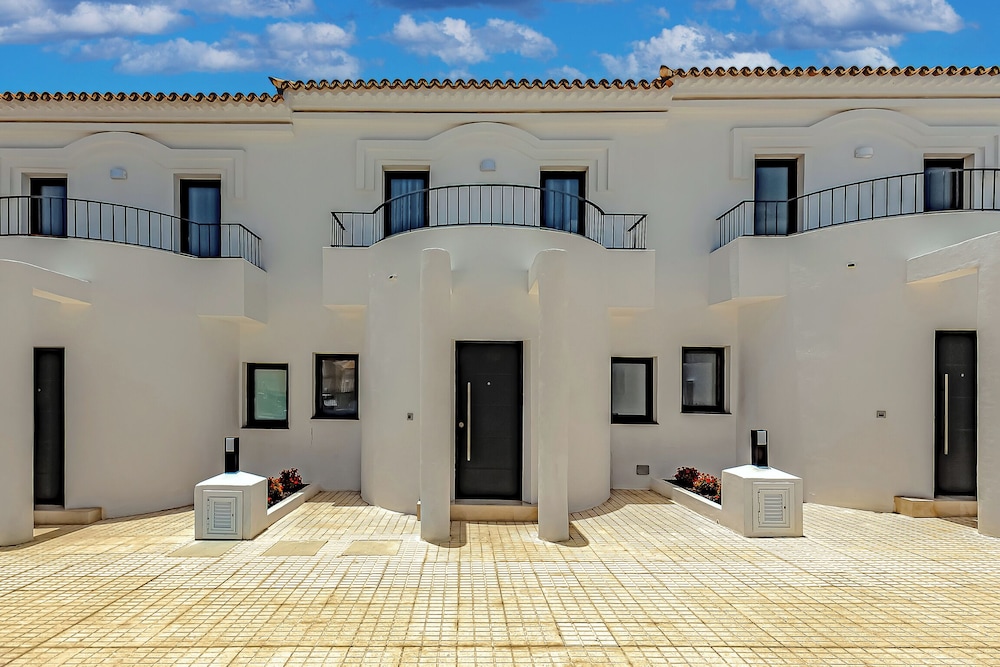 Ocean Boulevard Tenerife 3/50