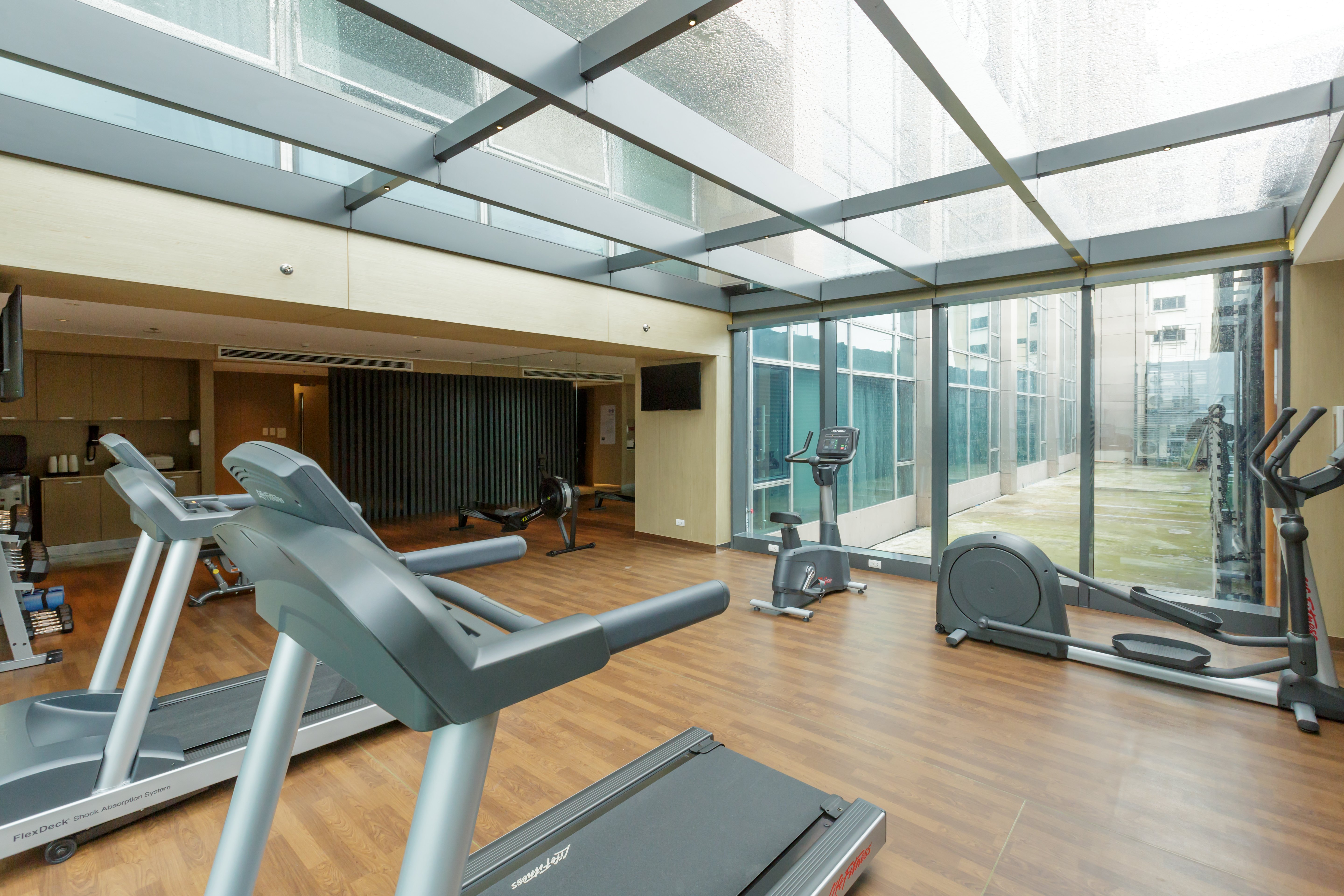 Holiday Inn Express Manila Newport World Resorts 29/54