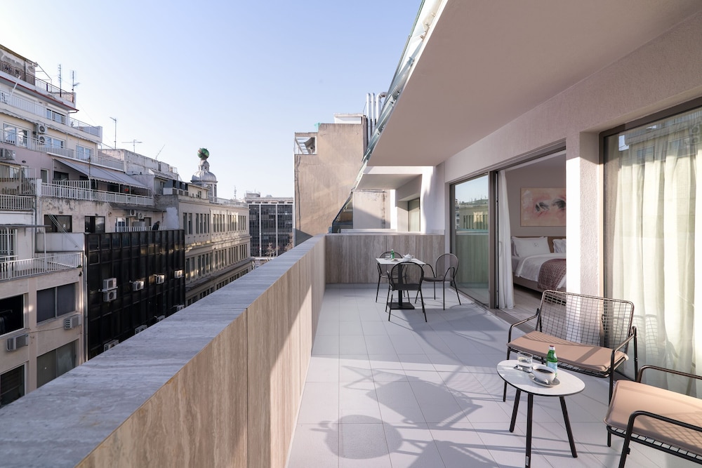 S Hotel Boutique Thessaloniki 45/54