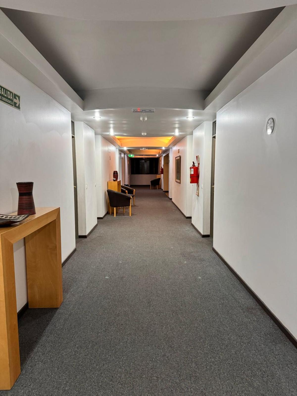 Hotel Nuevo Mundo 11/53