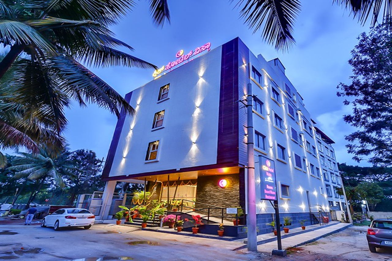 Click Hotel Vista Bangalore 11/20