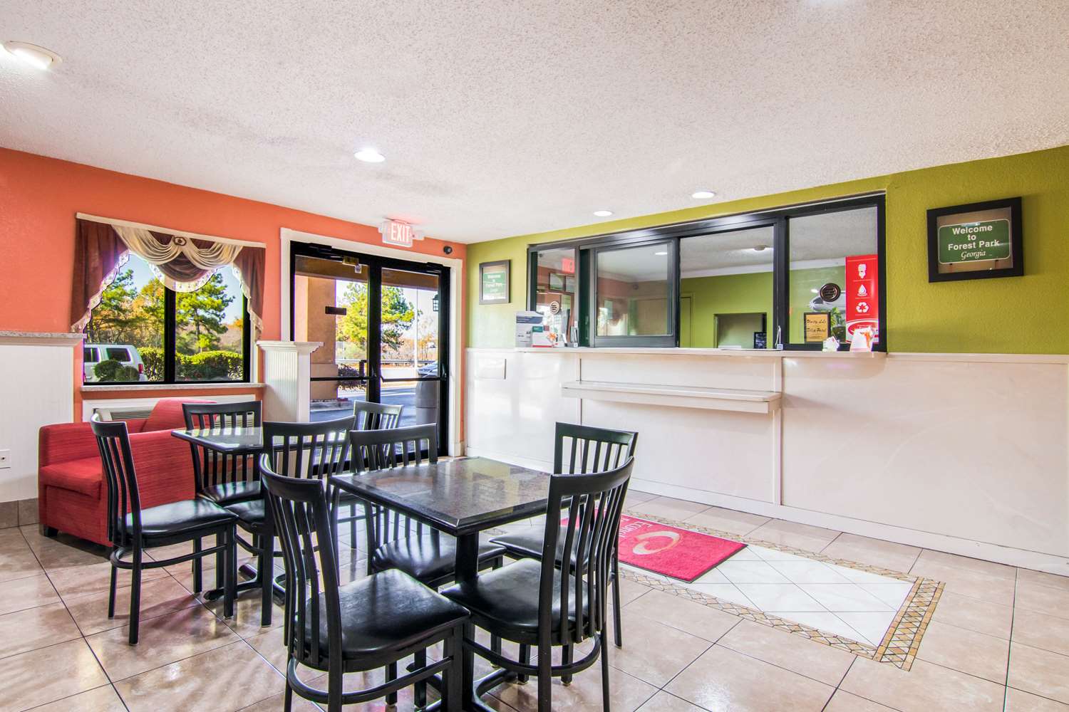 Econo Lodge Atlanta Airport East 8/17