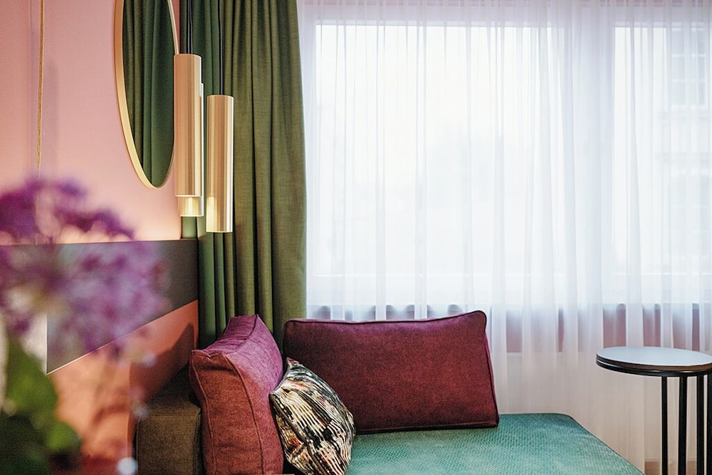 Westend Hotel 42/53