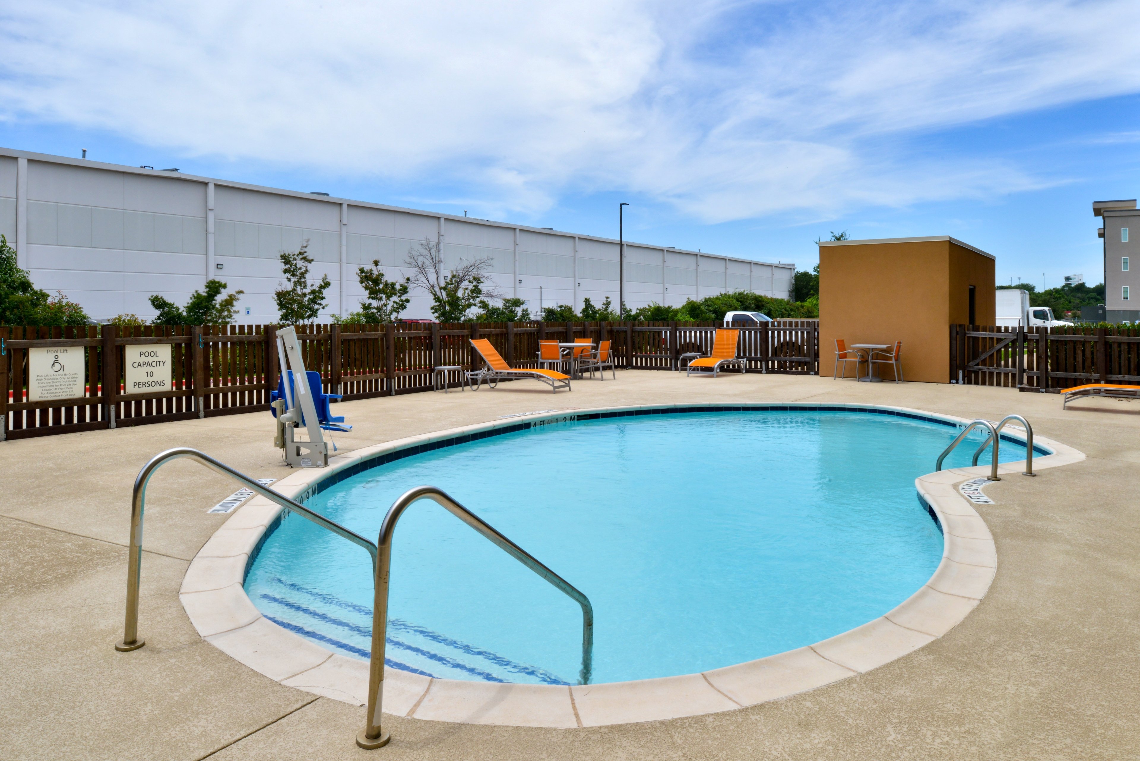 Holiday Inn Express And Suites Wylie West 41/72