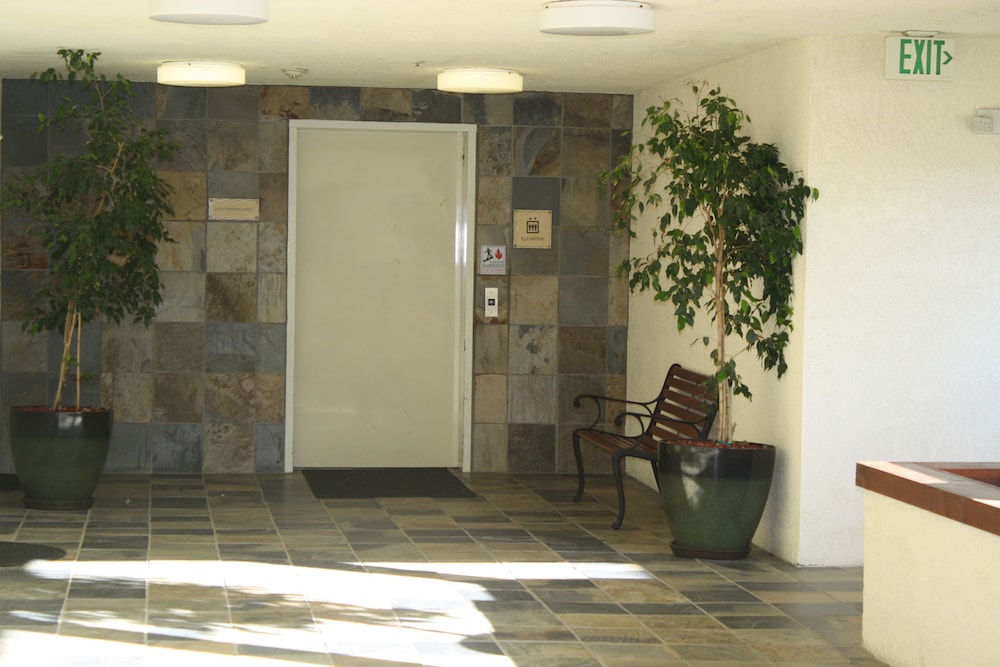 Airport Inn 18/52