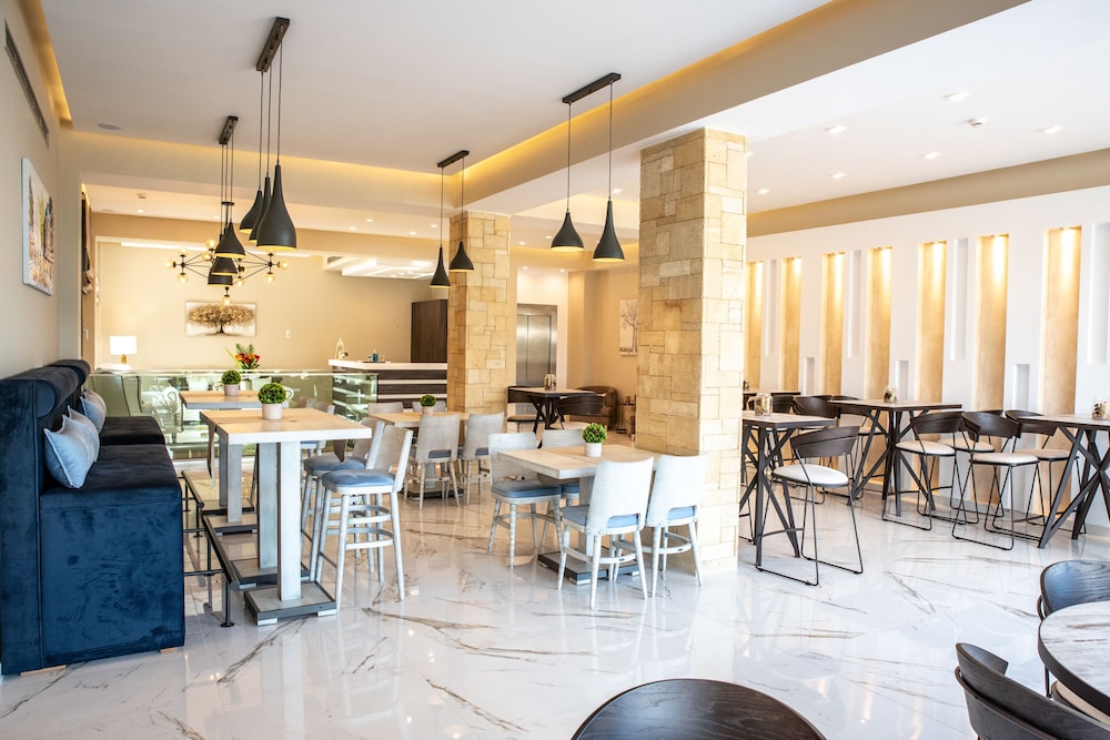 Lagaria Hotel 45/50