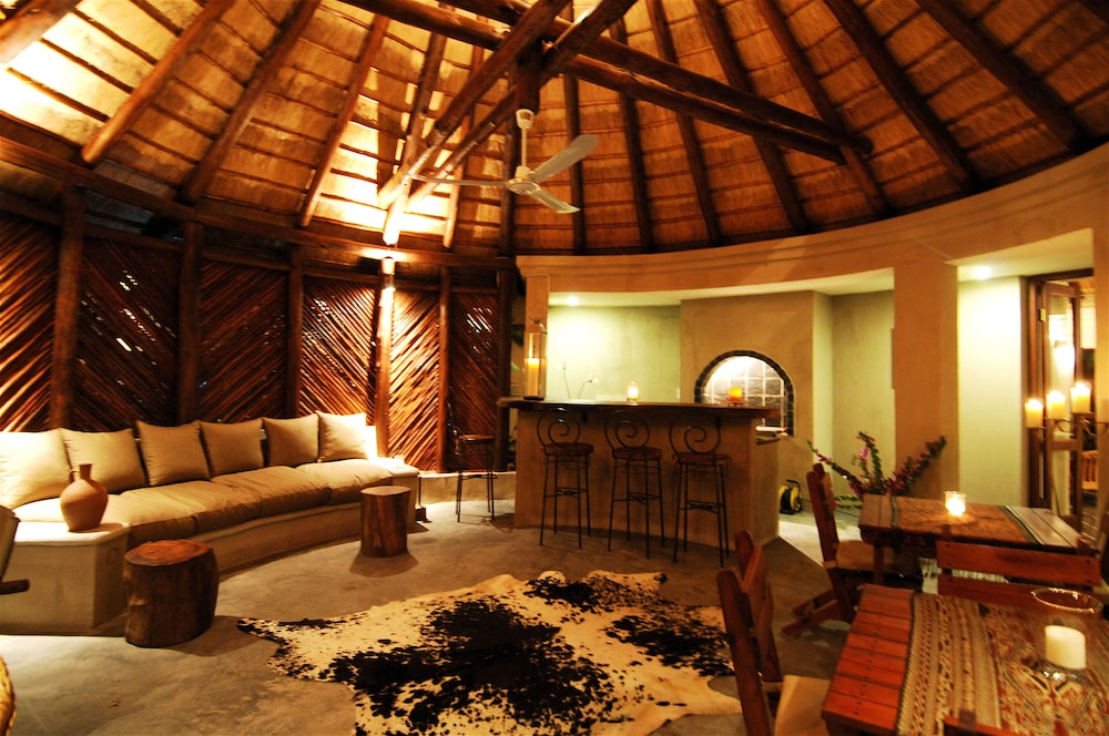La Lechere Guest House 26/50
