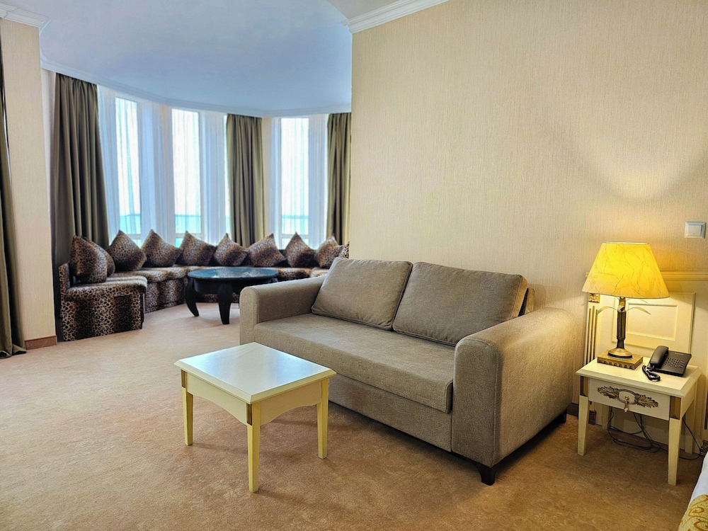 Imperial Palace - All Inclusive 111/165
