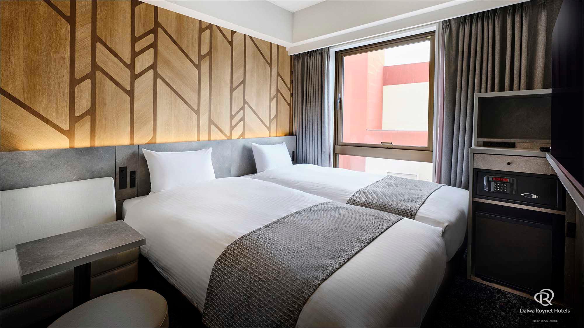 Compact, Standard, Single, Twin Beds