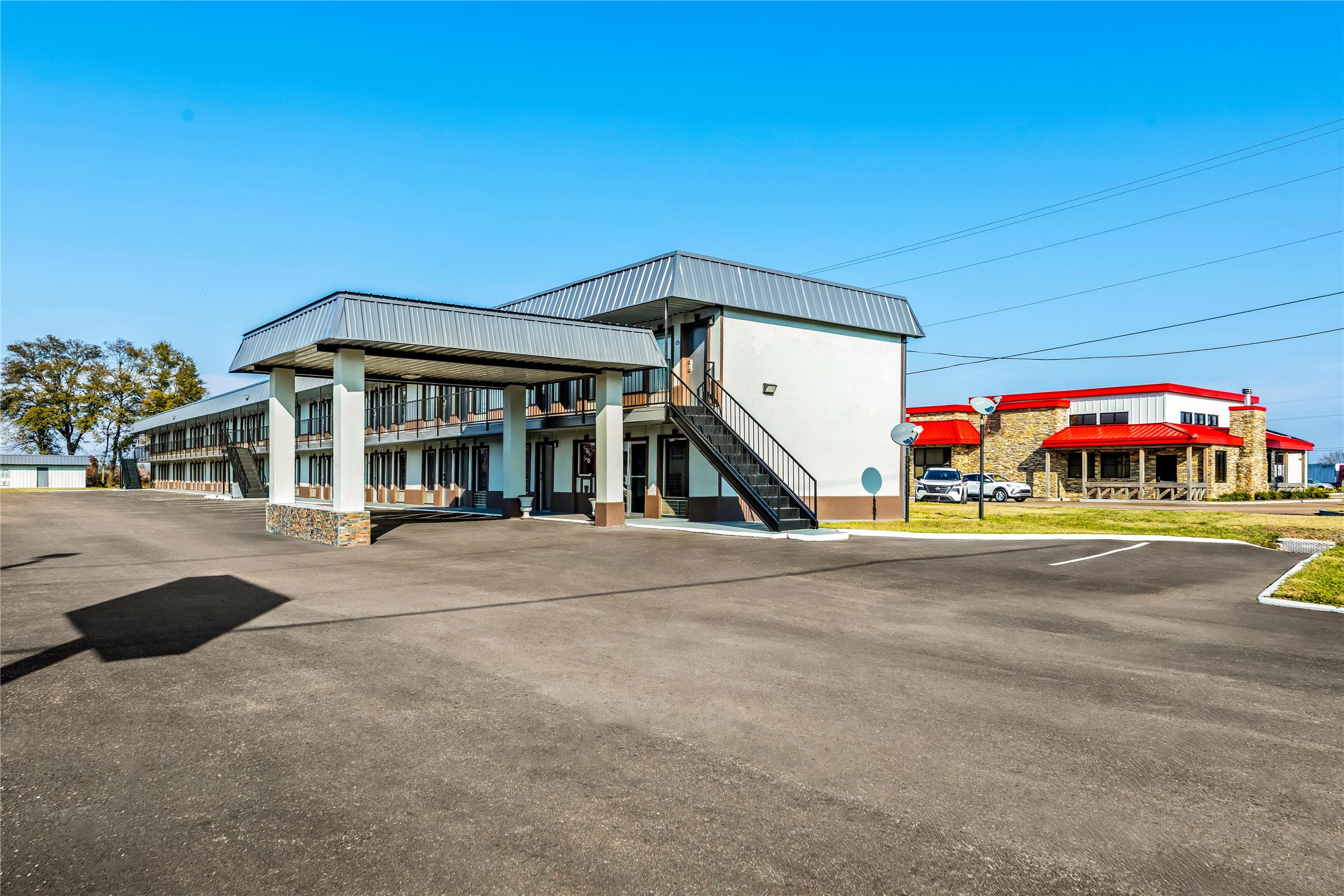 Americas Best Value Inn Indianola 24/26