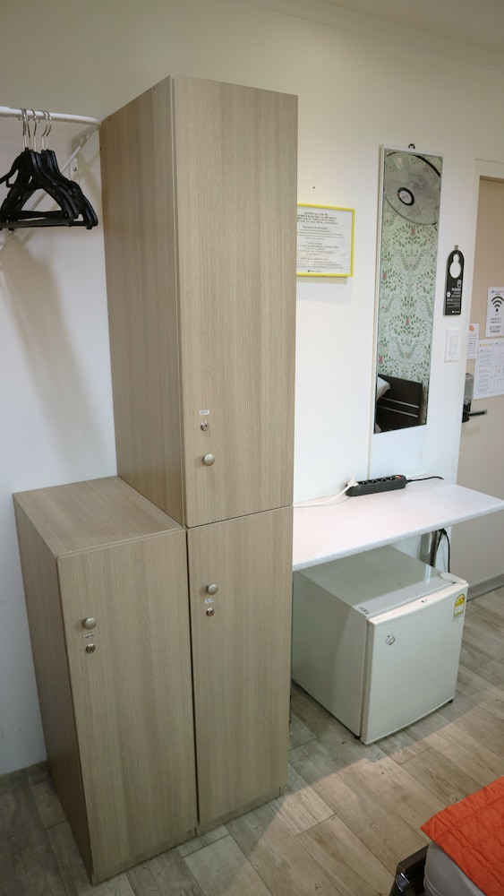 Hostel Korea 43/48