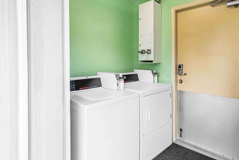 Quality Inn & Suites Vancouver - Hazel Dell 22/59