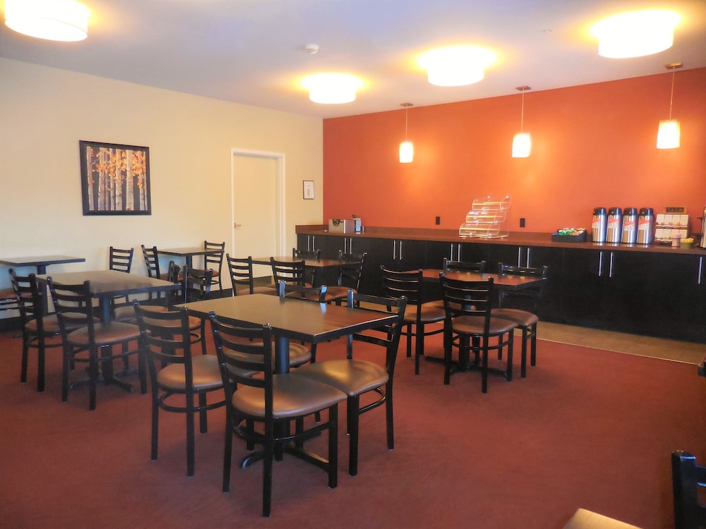 Aspen Hotel Soldotna 25/33