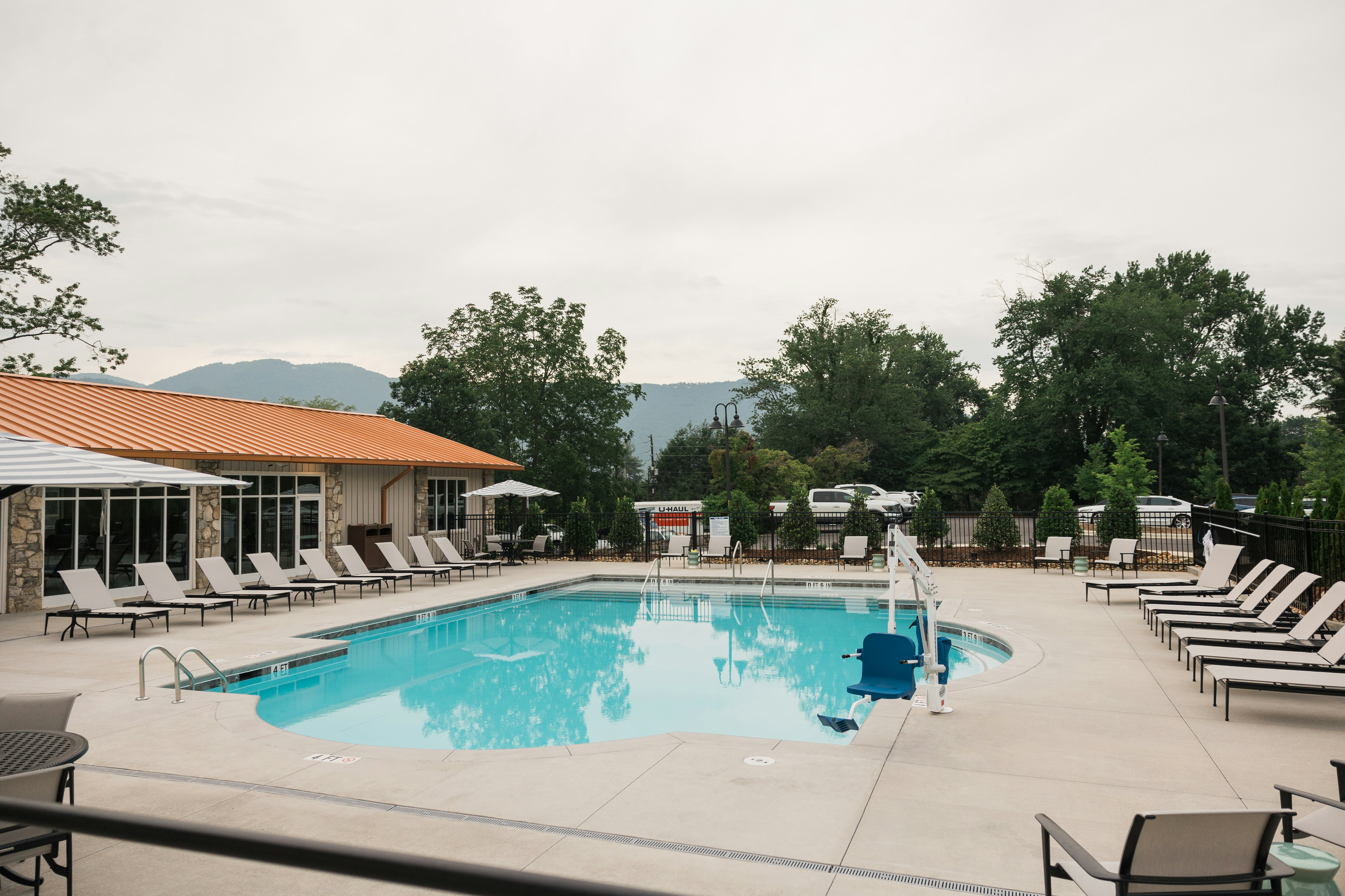 Waynesville Inn and Golf Club, Tapestry Collection by Hilton 28/72