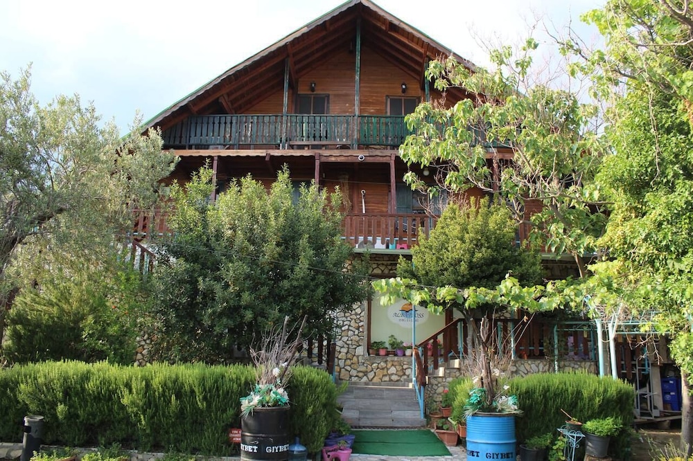 Albatross Dag Evleri Butik Otel 2/24