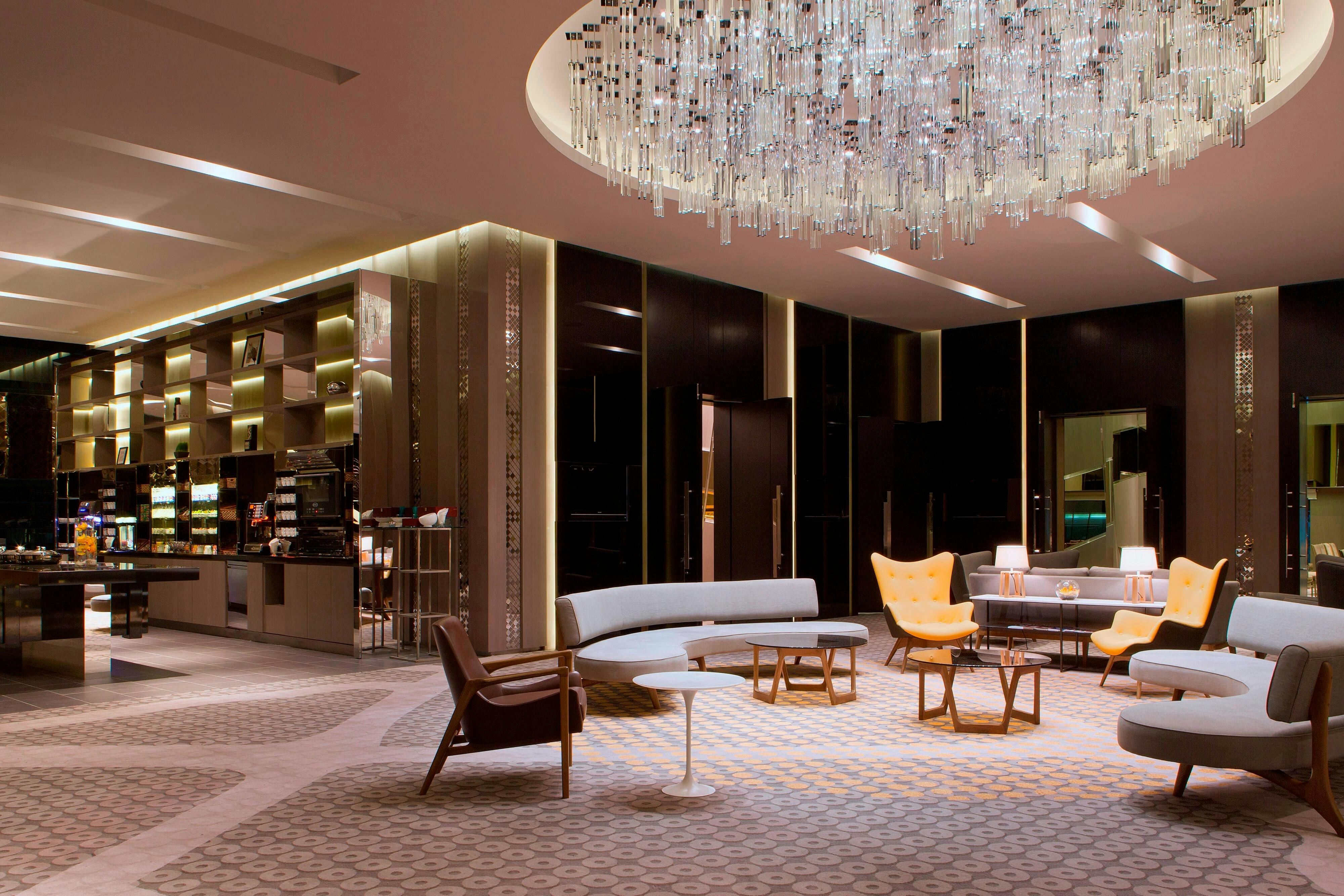 LE MERIDIEN KUALA LUMPUR 44/83