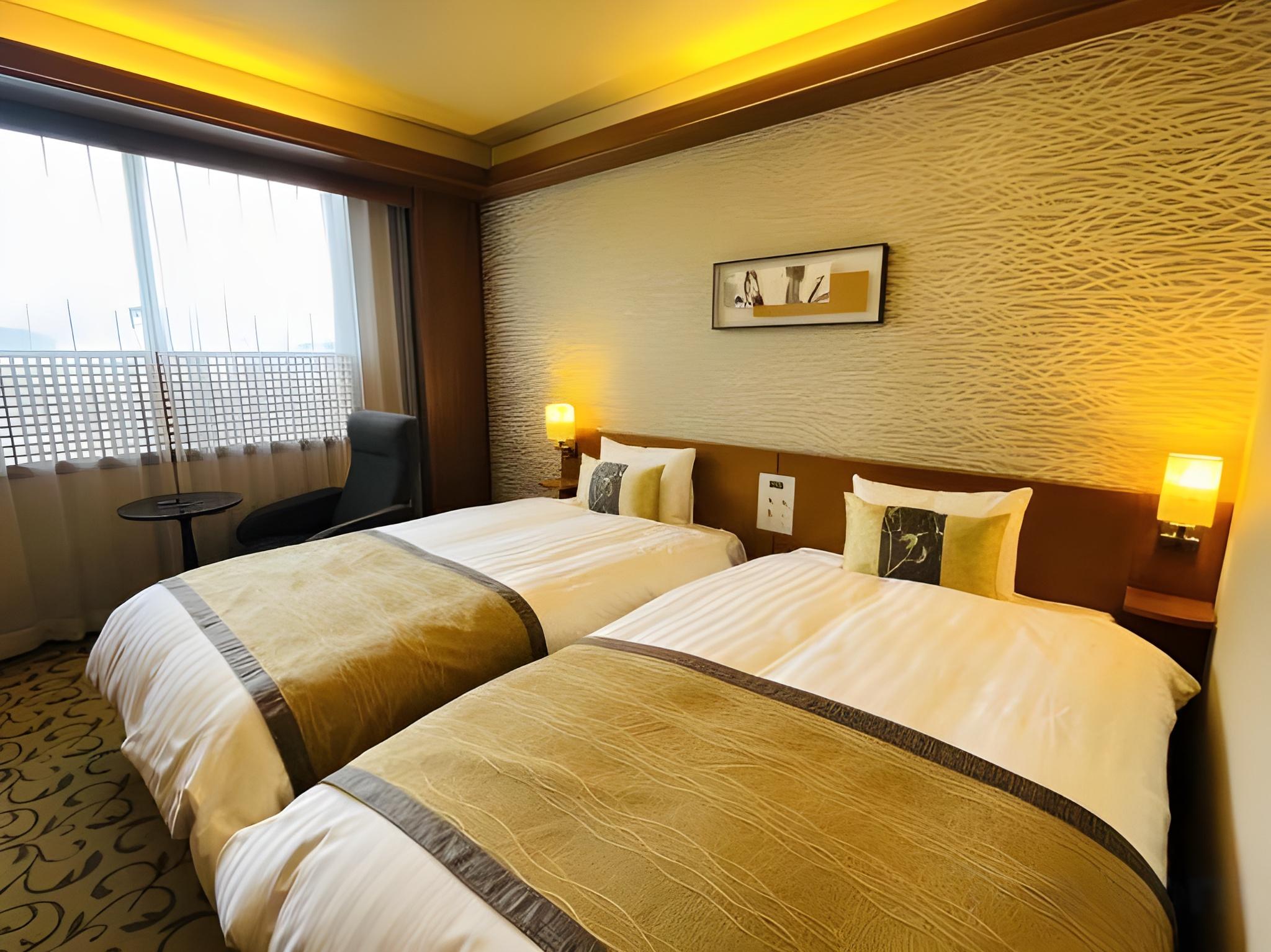 Renovated, Western, Twin Beds