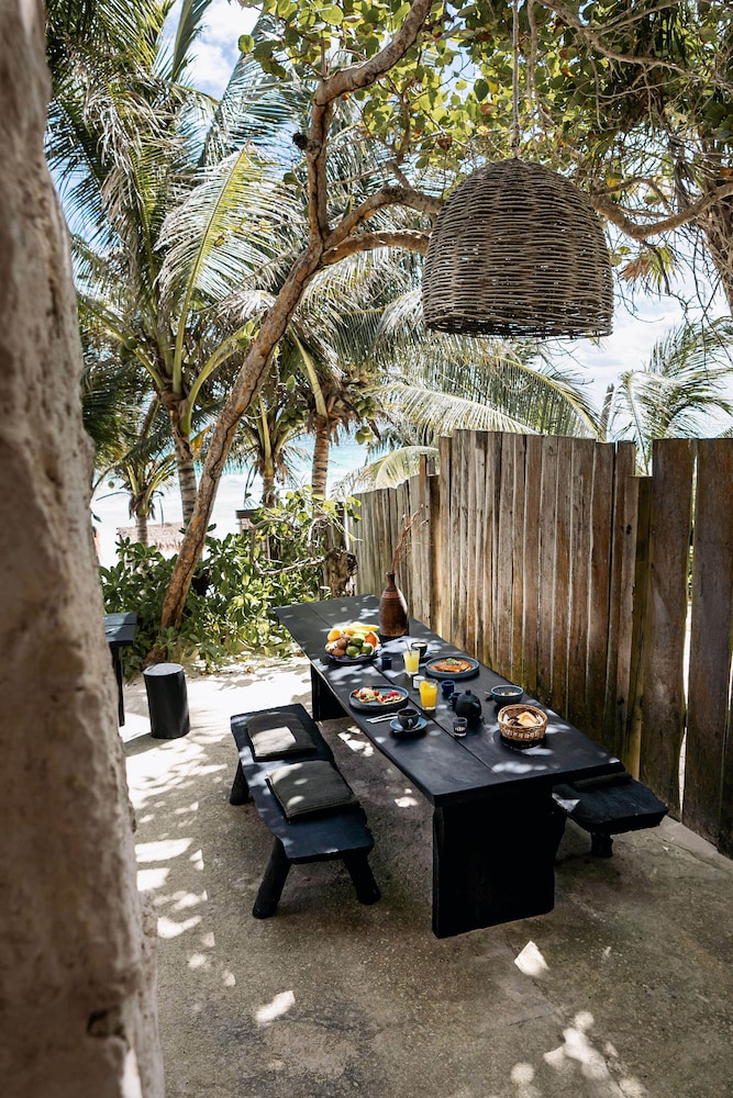 NEST Tulum 43/50