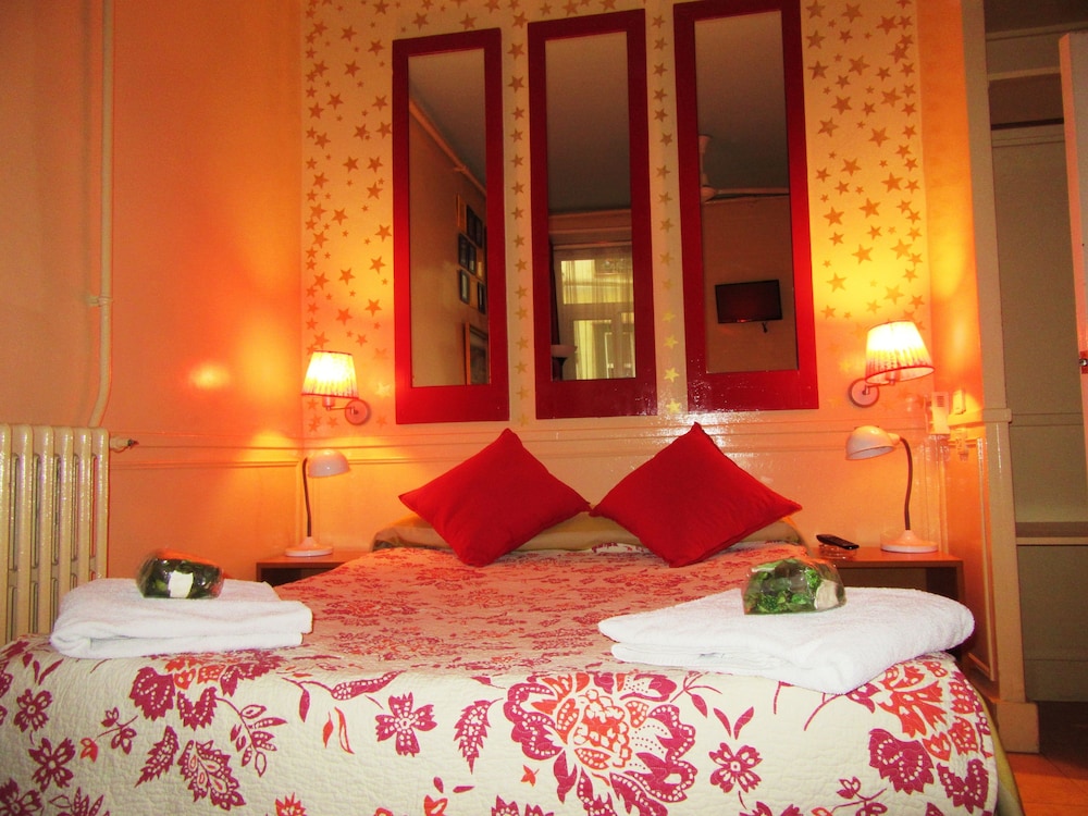 Hostal La Fontana 37/65