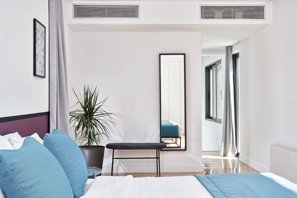 MONO Lofts Athens 37/50