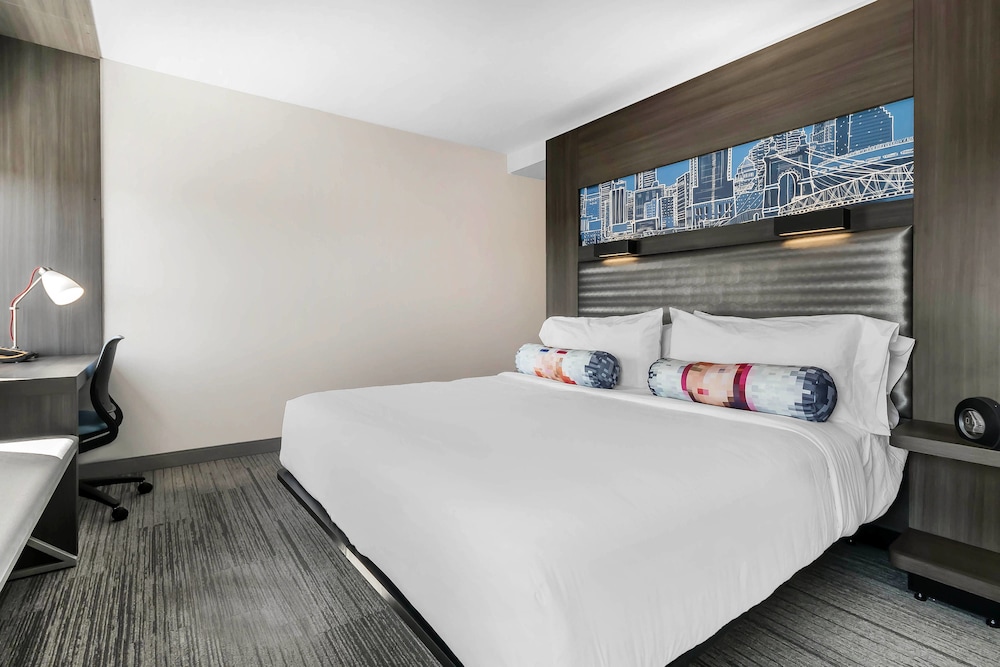 ALOFT NEWPORT ON THE LEVEE 10/59