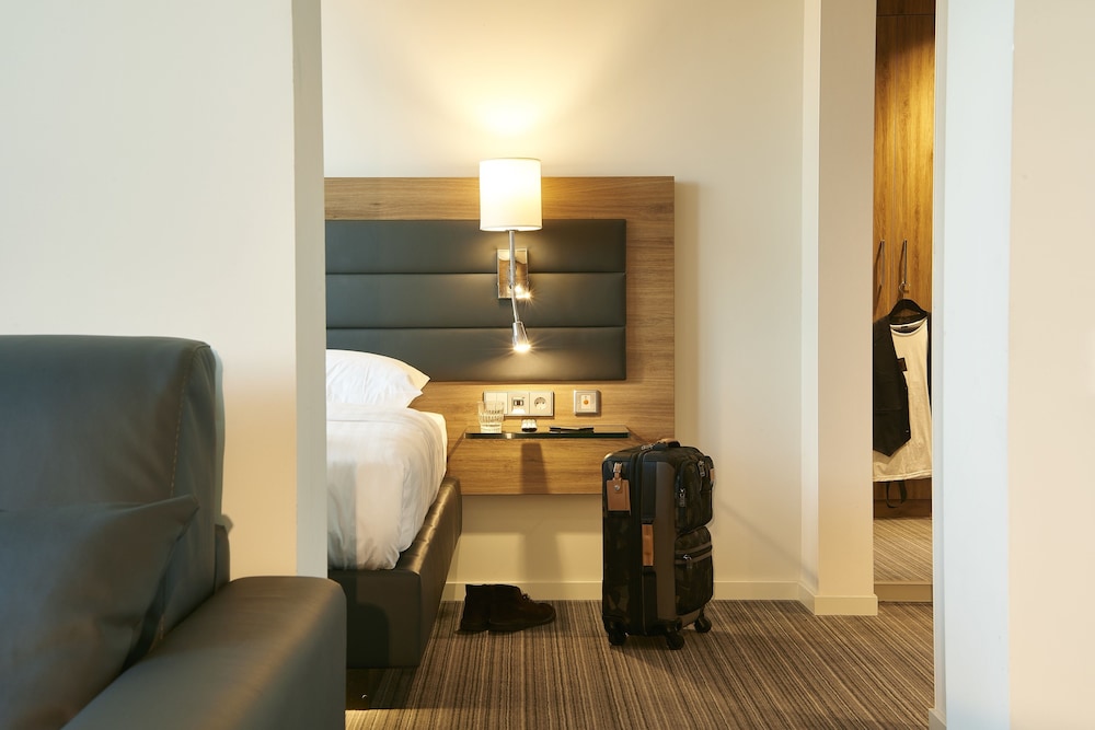 Moxy Milan Linate Airport 14/40