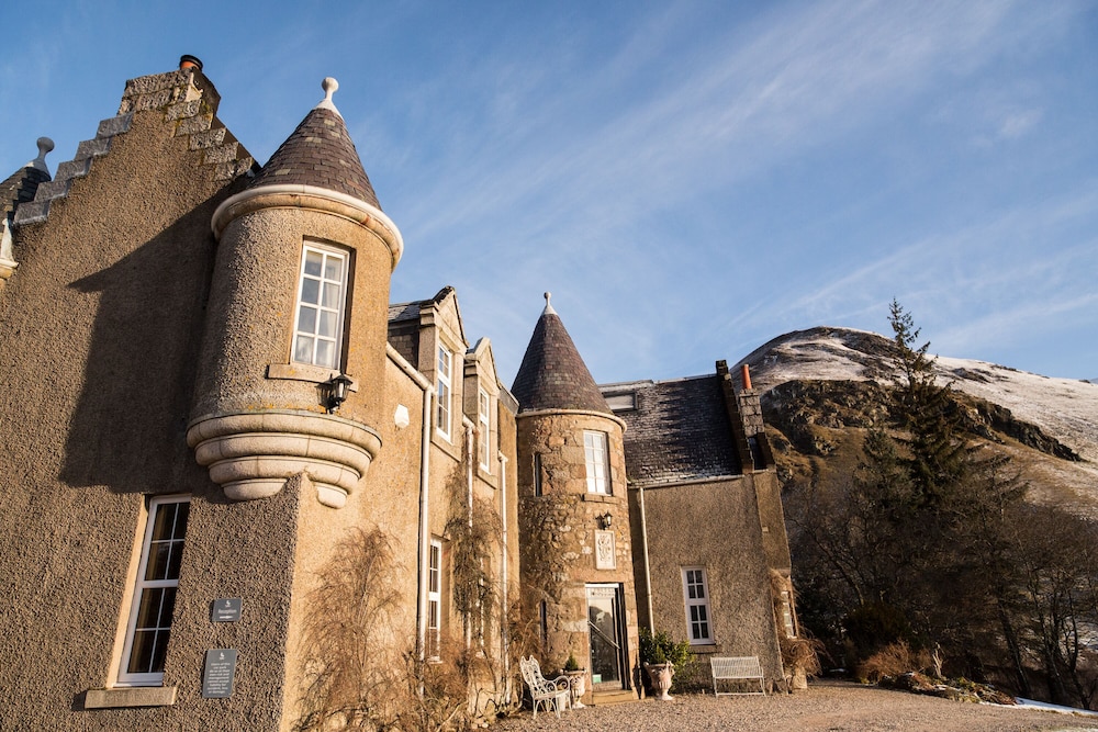 Dalmunzie Castle Hotel 3/77