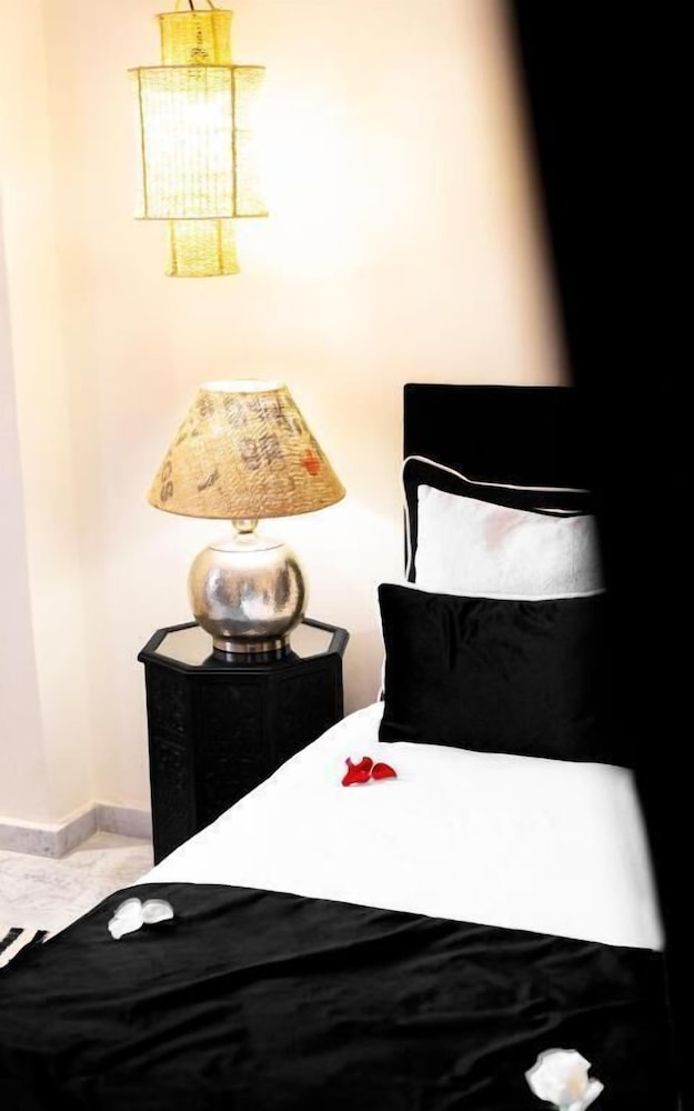 RIAD AL RIMAL 42/50
