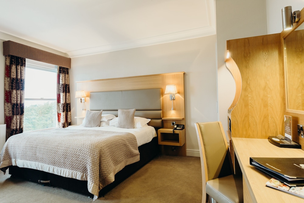 Crown Spa Hotel Scarborough 10/68