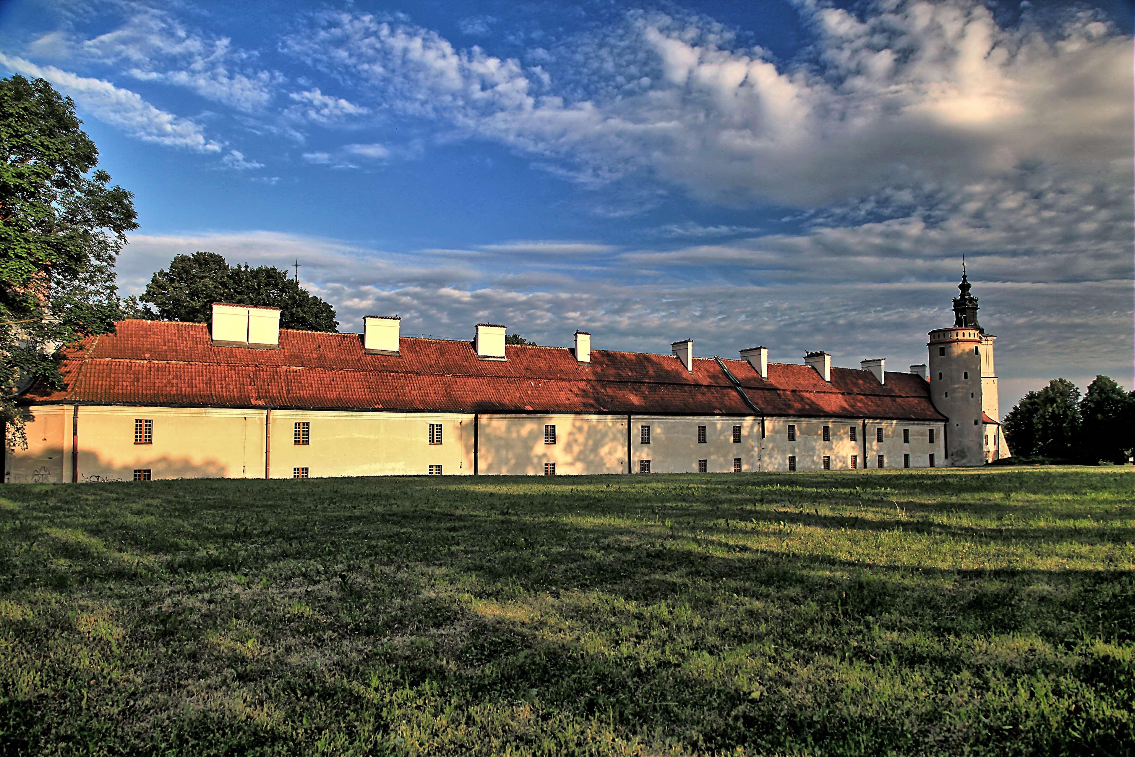 Hotel Podklasztorze 49/53
