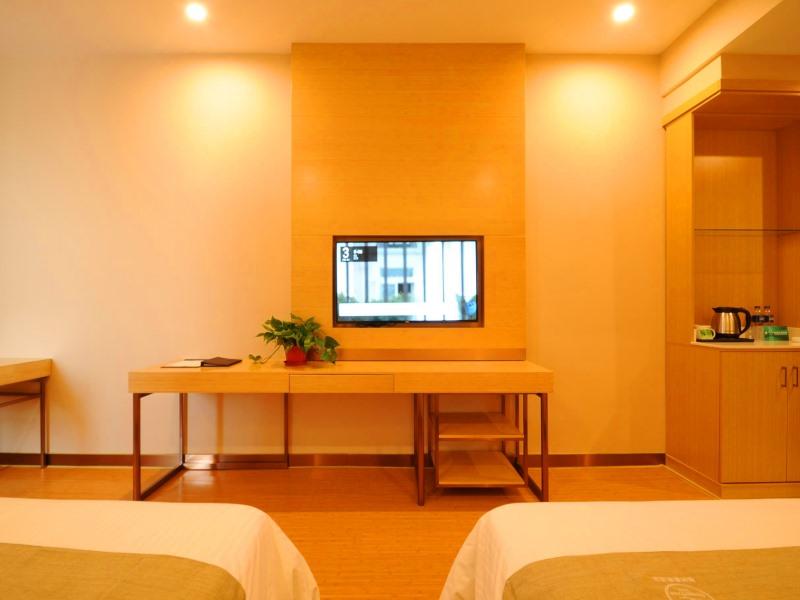 Greentree Inn Langfang Bazhou City Tangerli Town Shengfang High Speed Railway Station Business Hotel 34/48