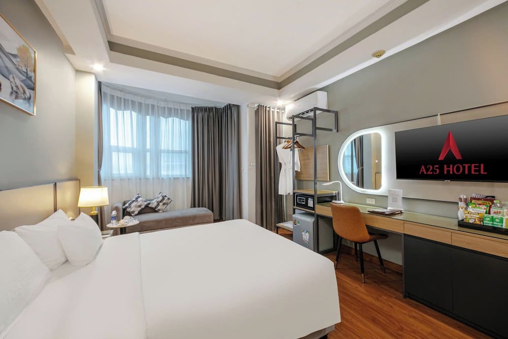 A25 Hotel - 12 Pho Hue 33/64