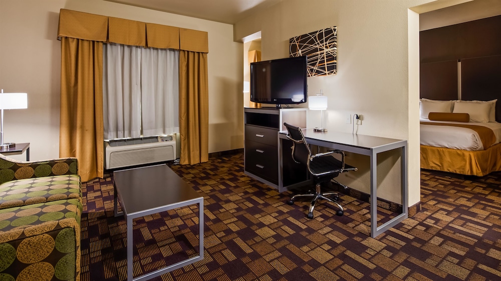 Best Western Windsor Pointe Hotel & Suites-AT&T Center 26/28