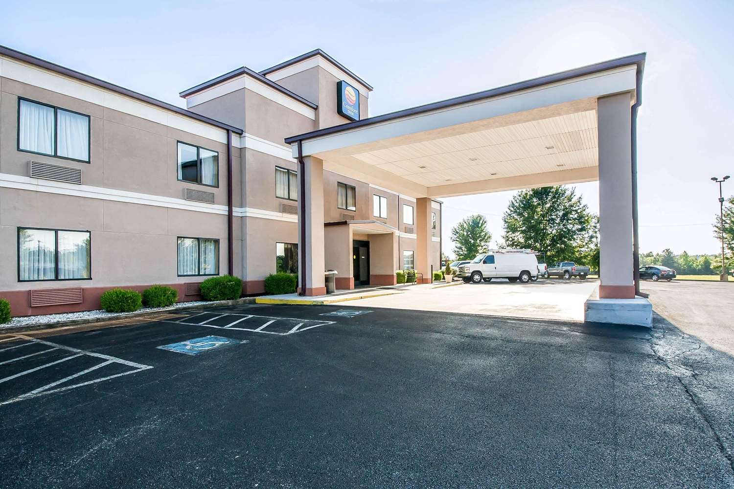 Comfort Inn Jackson I-40 32/33