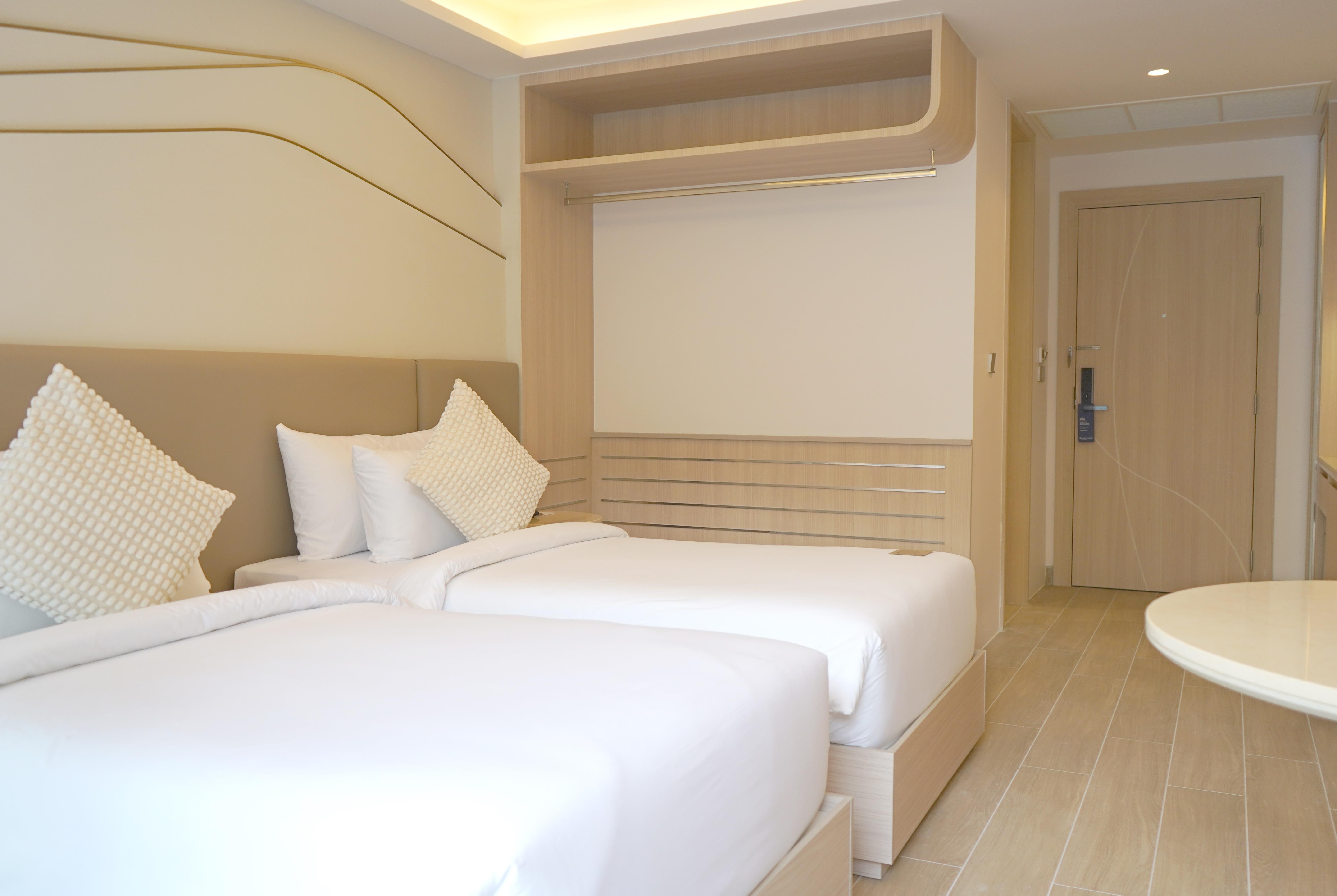 غرفة ديلوكس (37 م²)، Wyndham Garden Naithon Phuket 4/9