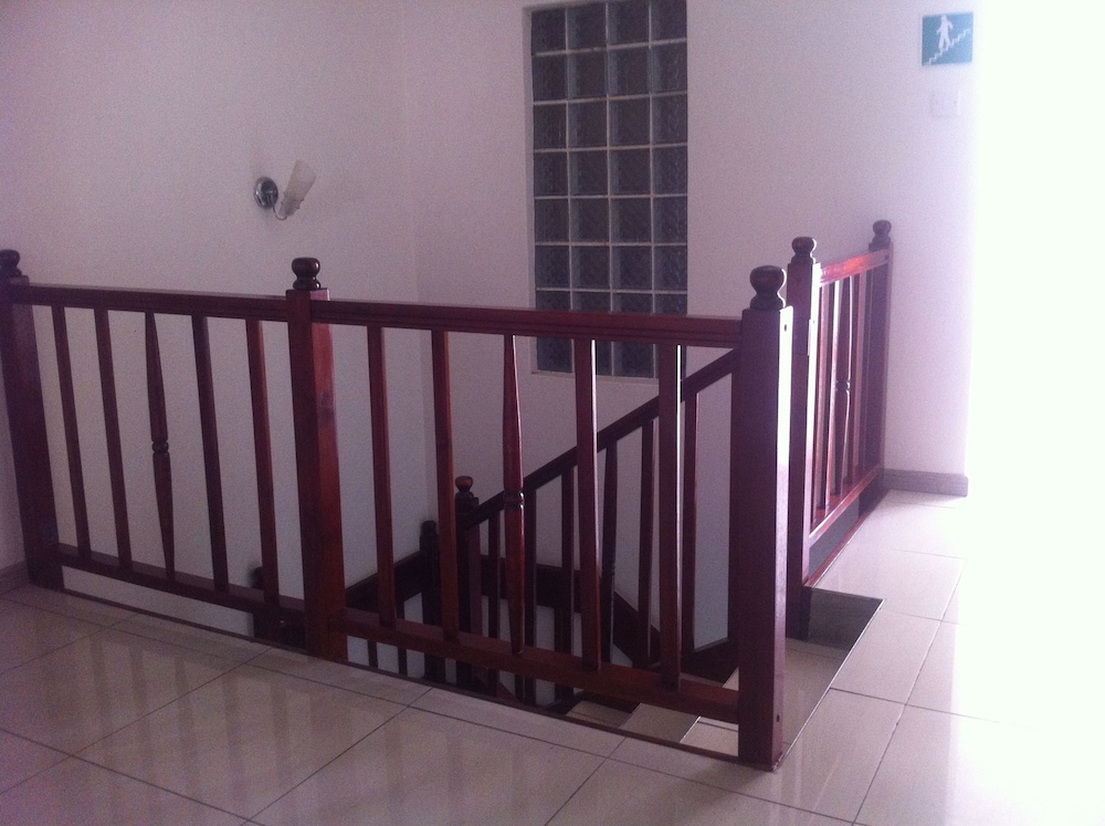 Upper Room Guest House 17/30