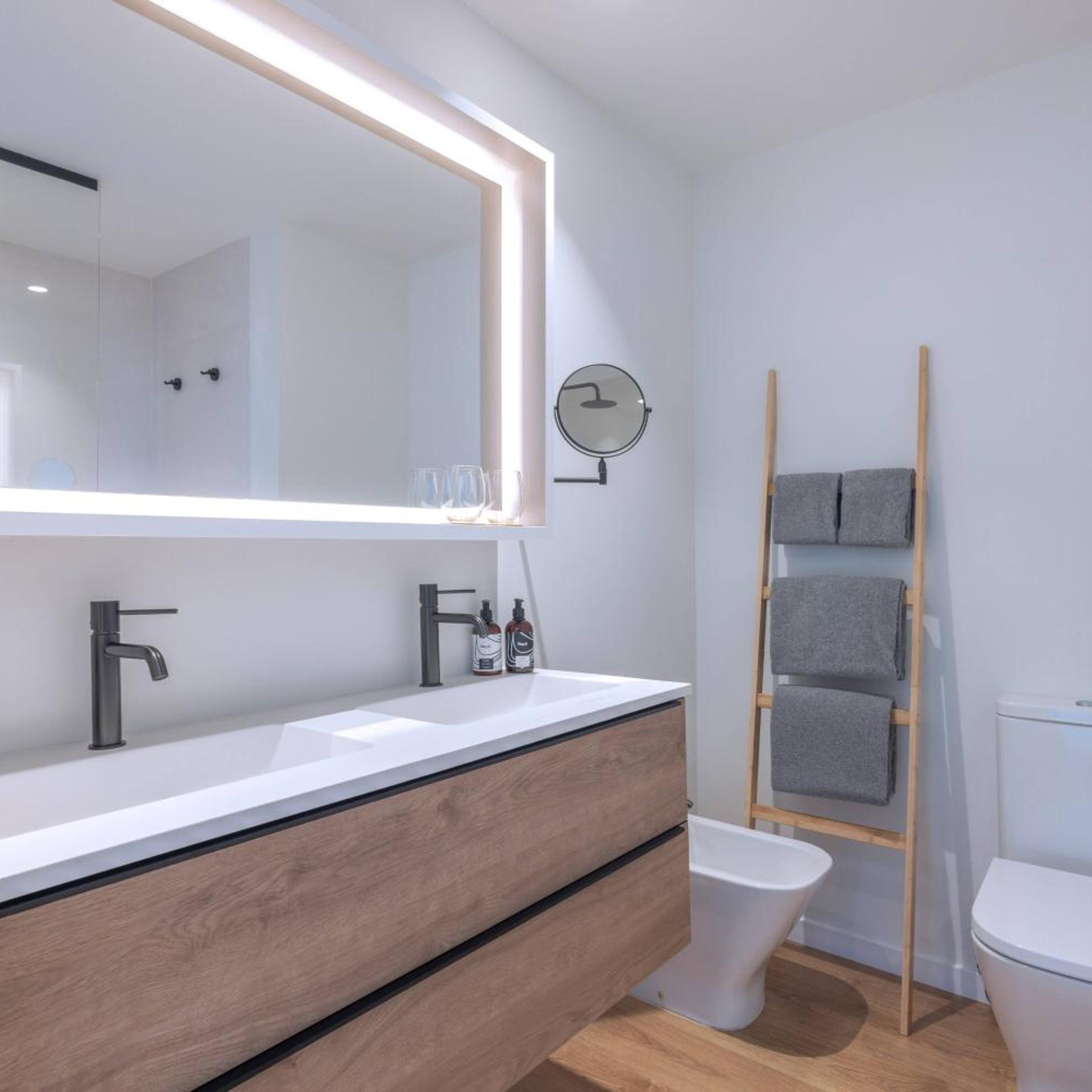 جناح جونيور ثلاثي بشرفة، Hotel San Sebastian Orly, Affiliated by Melia 4/4