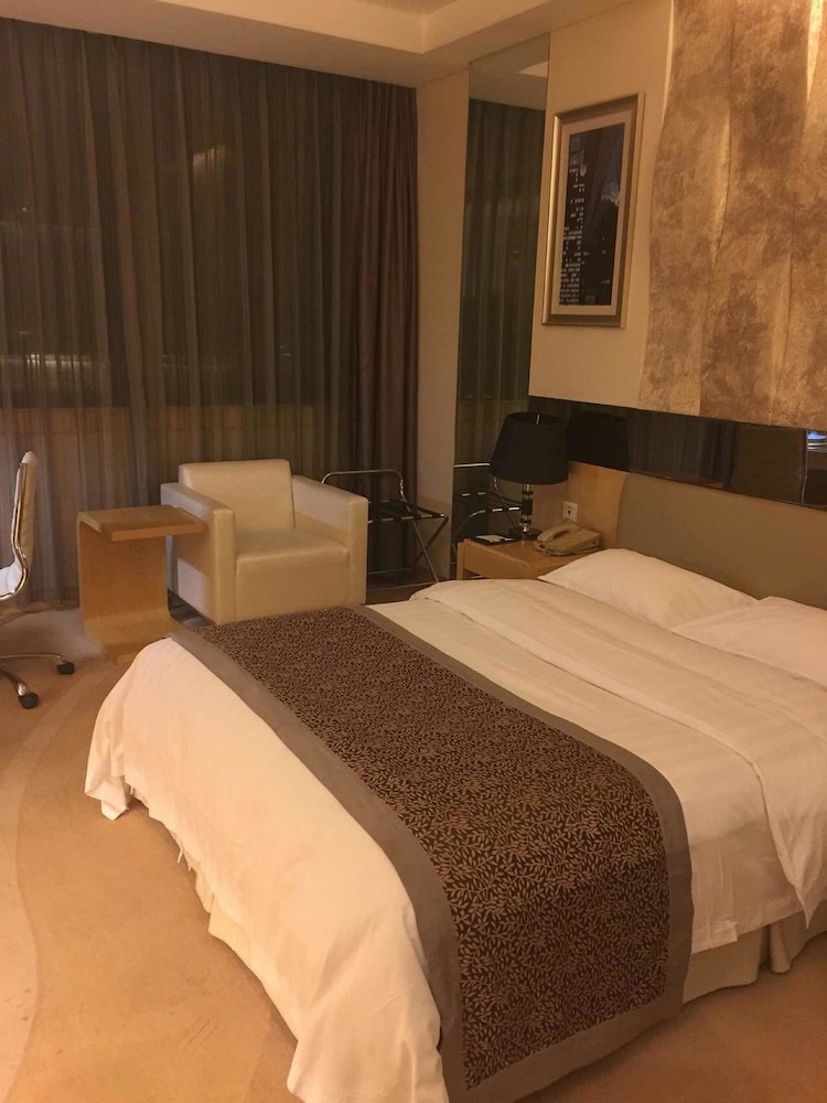 Beijing Guangming Hotel 14/39