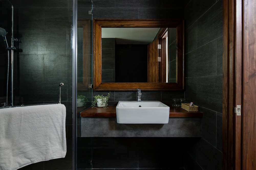 Tropical House Apartment Da Nang 48/50