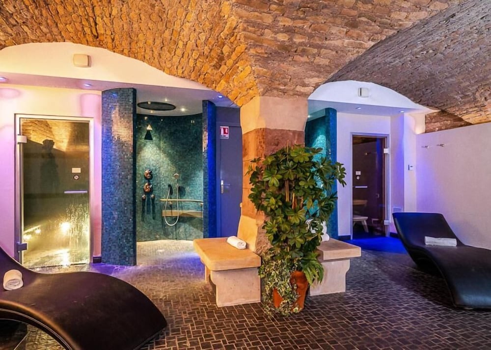 Hotel Le Bouclier D Or And Spa 24/41