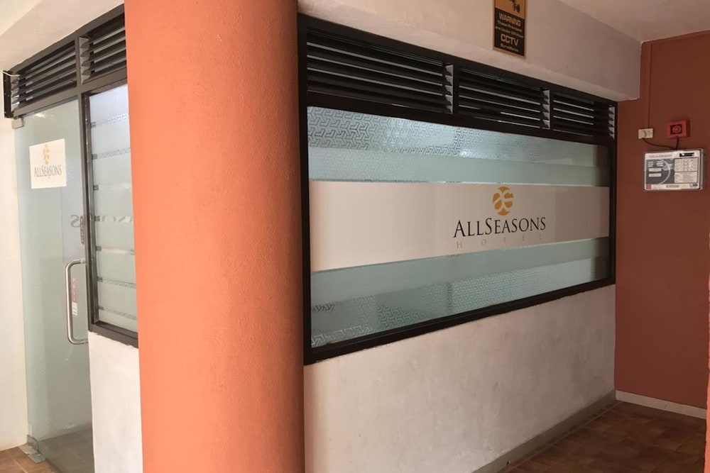 All Seasons Guest House 30/43