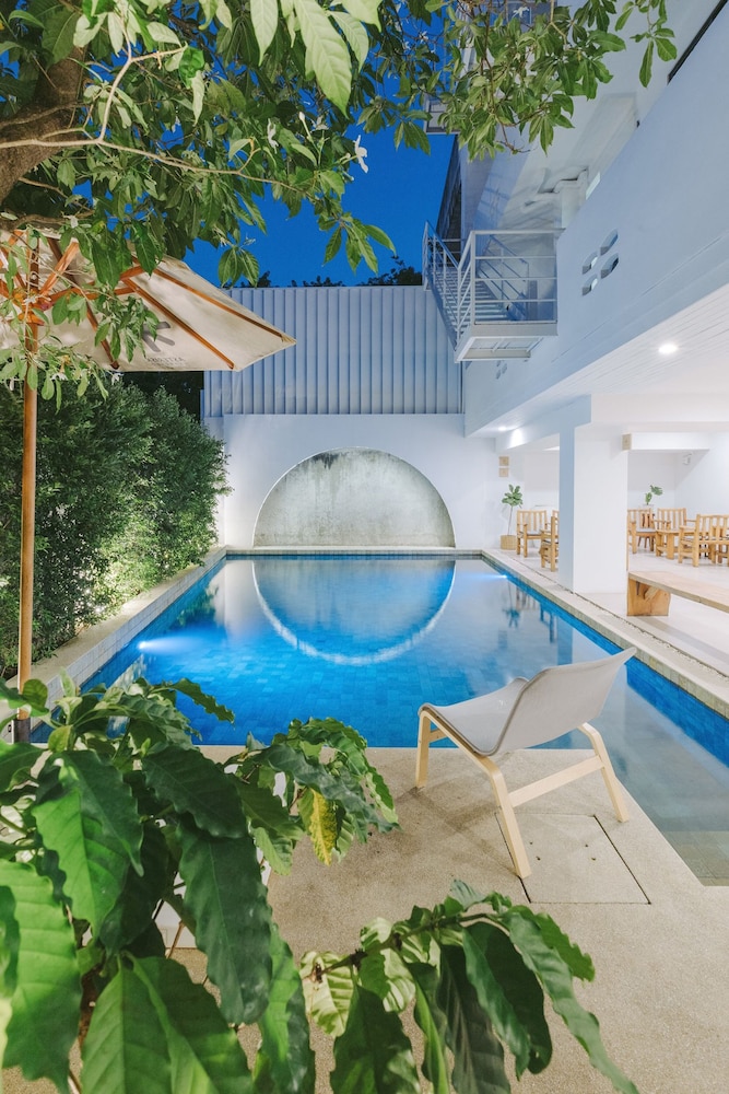 Bedline Hotel - SHA Certified 22/36