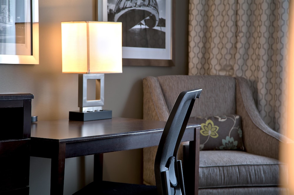 Best Western River North Hotel 42/48