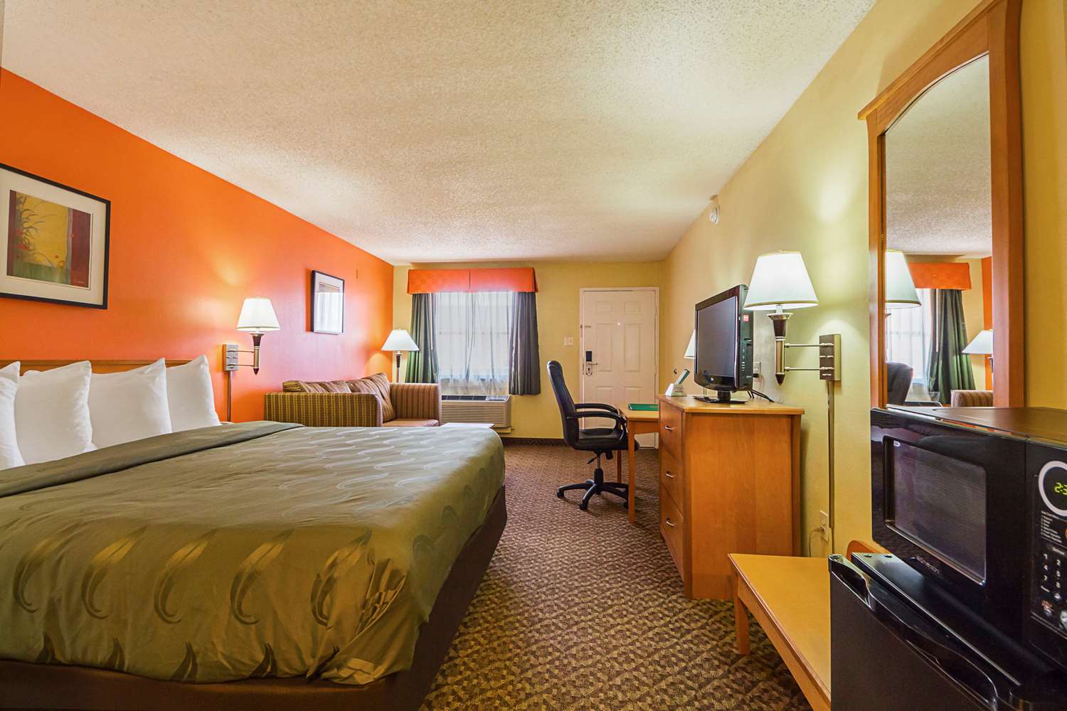 Studio6 Suites North Richland Hills, TX 11/24