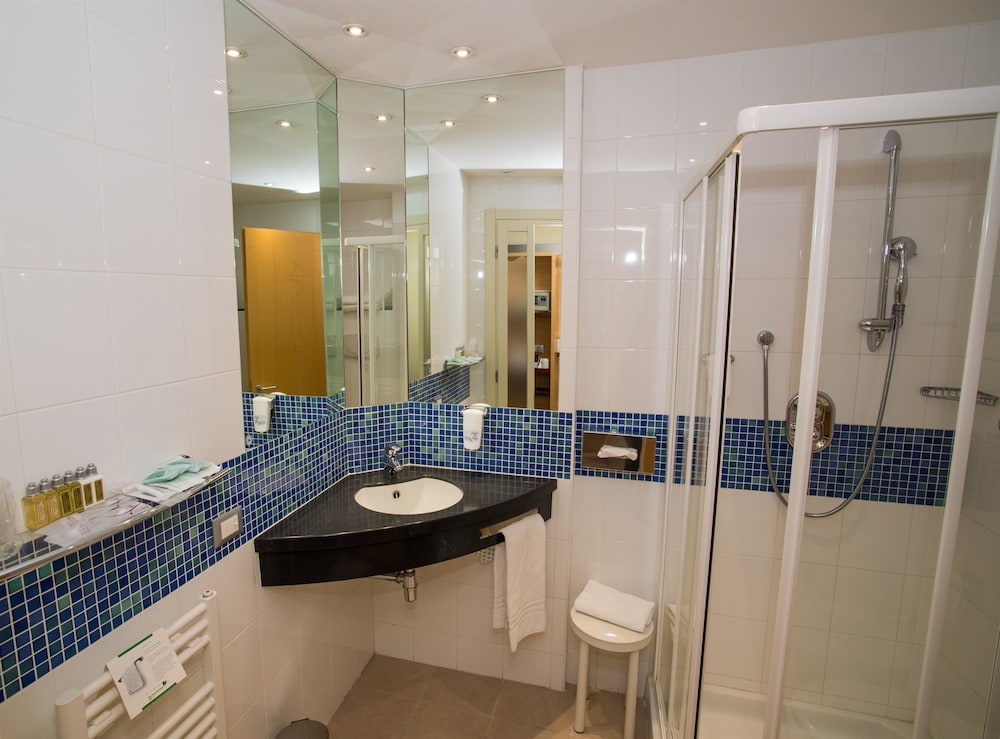 Best Western Palace Inn 21/39