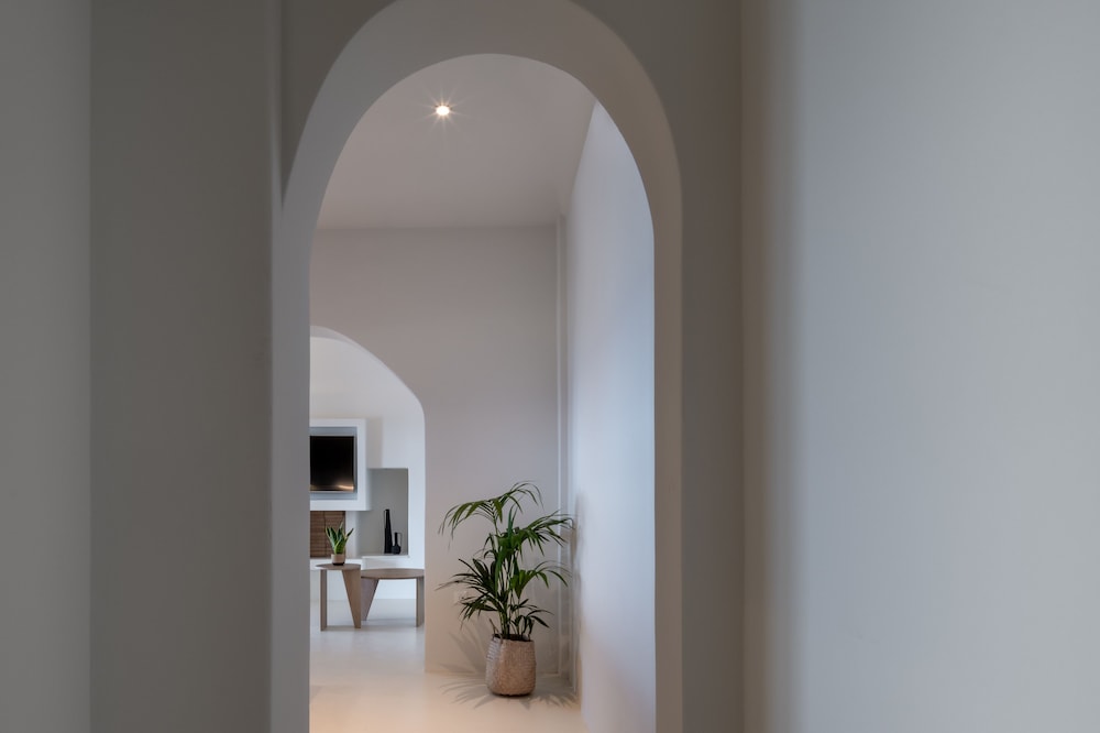 Colombo’s Beachfront 25/61
