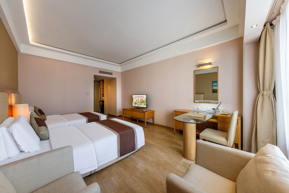 Haiyue Jianguo Hotel 9/50